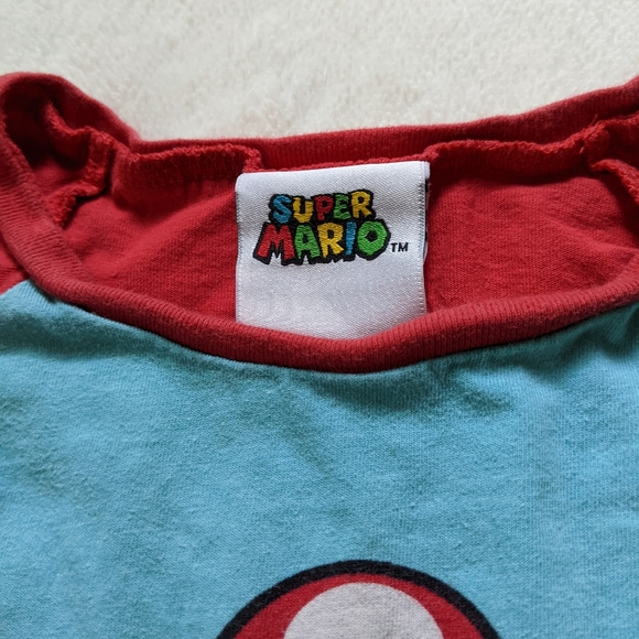 Super Mario Youth (10-12) Large Pajama Shirt and Shorts Set - Picture 3 of 7